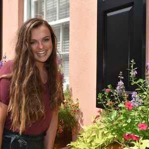 Meet your Posher, Meredith